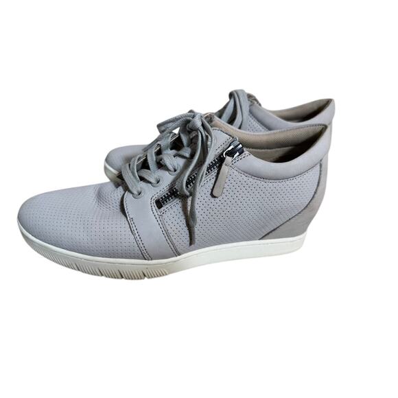 Naturalizer sneakers Kai Zip up & laces gray leather hidden wedge heel Sz 8 - Picture 1 of 10
